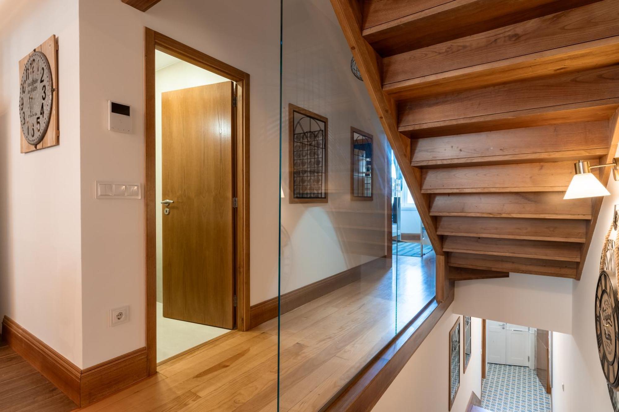 Cozy Nest Hostel Porto Eksteriør billede